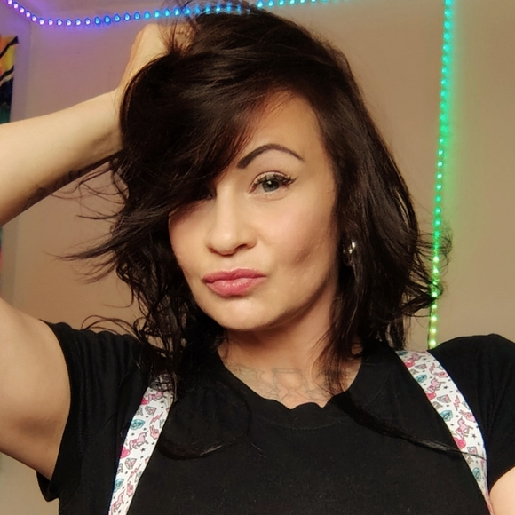 Meet your Posher, Korine - Picture 1 of 1